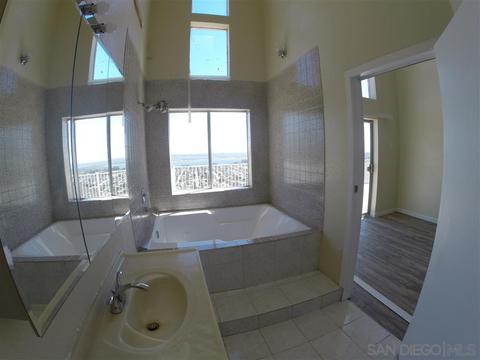 1501 Maria Ave, Spring Valley, CA 91977 photo 12