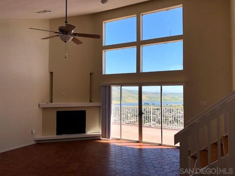 1501 Maria Ave, Spring Valley, CA 91977 photo 4