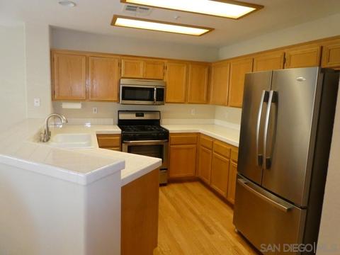 415 Whispering Willow Dr #B, Santee, CA 92071 photo 6