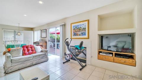 679 Benton Pl, El Cajon, CA 92020 photo 3
