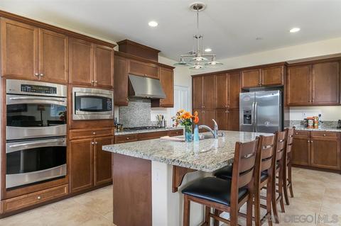 6072 Cala Lily St, Santee, CA 92071 photo 9
