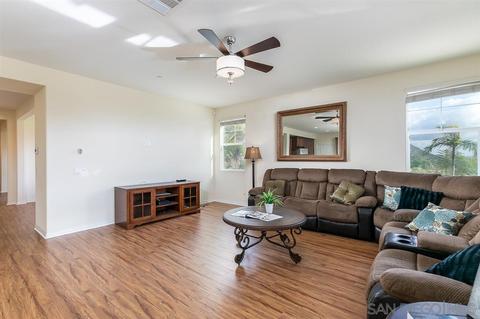 6072 Cala Lily St, Santee, CA 92071 photo 6