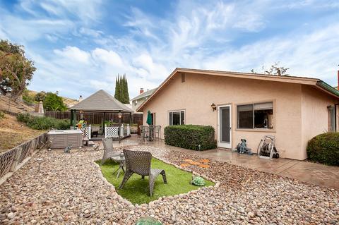 10122 Halberns Blvd, Santee, CA 92071 photo 24