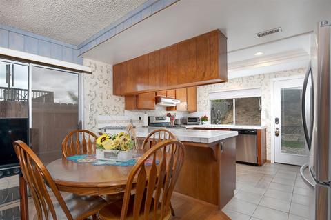 10122 Halberns Blvd, Santee, CA 92071 photo 10