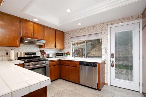10122 Halberns Blvd, Santee, CA 92071 photo 12
