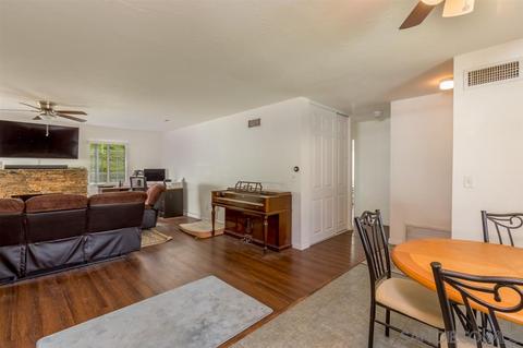 9639 Cecilwood Dr, Santee, CA 92071 photo 4