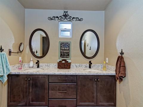 1094 Benjamin Pl, El Cajon, CA 92020 photo 20
