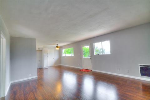 360 W W Clemmens Ln, Fallbrook, CA 92028 photo 10