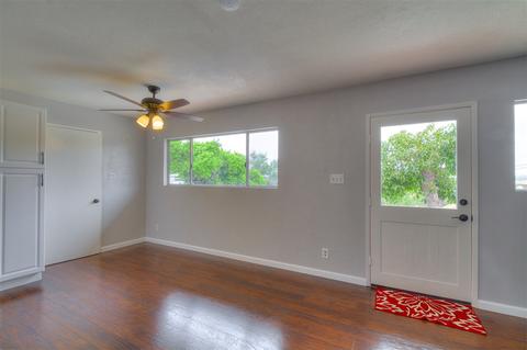 360 W W Clemmens Ln, Fallbrook, CA 92028 photo 8