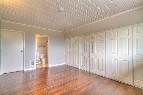 360 W W Clemmens Ln, Fallbrook, CA 92028 photo 11