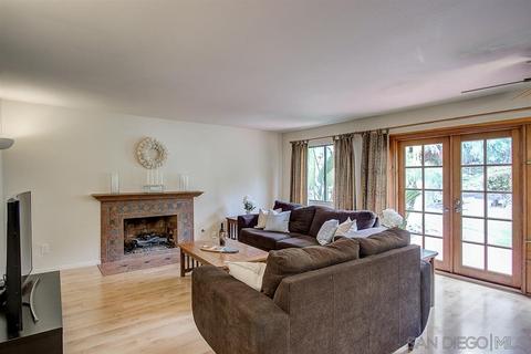 12972 Triumph Dr, Poway, CA 92064 photo 6