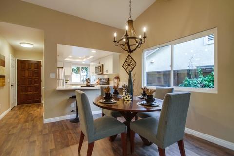 6827 Pear Tree Dr, Carlsbad, CA 92011 photo 5