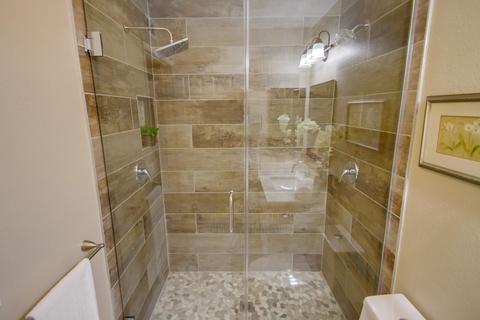6827 Pear Tree Dr, Carlsbad, CA 92011 photo 15