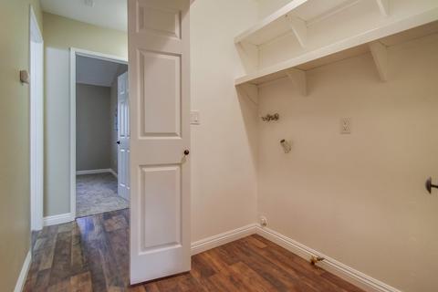 6827 Pear Tree Dr, Carlsbad, CA 92011 photo 19