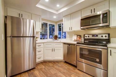 6827 Pear Tree Dr, Carlsbad, CA 92011 photo 10