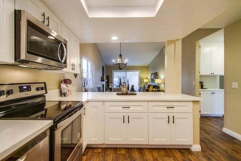6827 Pear Tree Dr, Carlsbad, CA 92011 photo 11