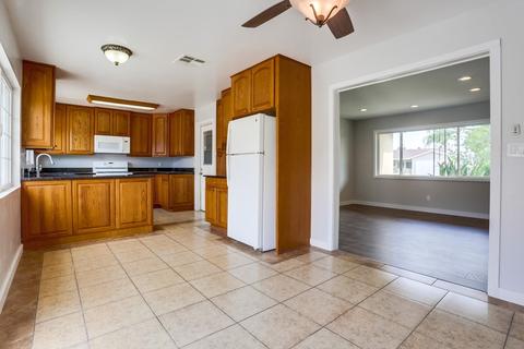 9538 Frascati Way, Santee, CA 92071 photo 8