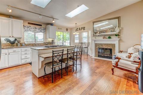8609 Atlas View Dr, Santee, CA 92071 photo 5