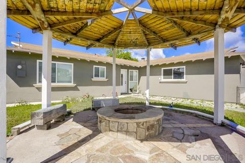 327 Redondo Dr, Oceanside, CA 92057 photo 3