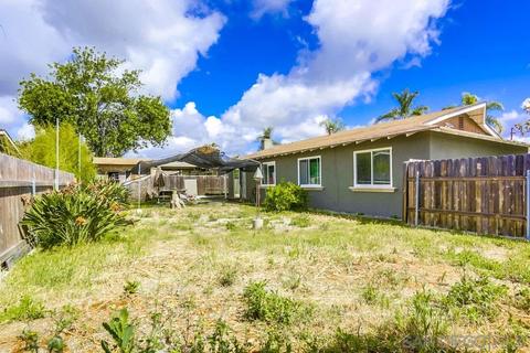 327 Redondo Dr, Oceanside, CA 92057 photo 21