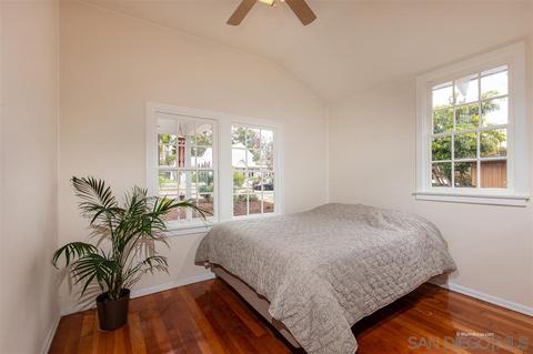 215 N Rios, Solana Beach, CA 92075 photo 8