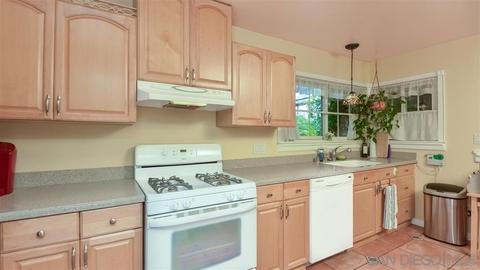 8015 Michelle Dr, La Mesa, CA 91942 photo 8