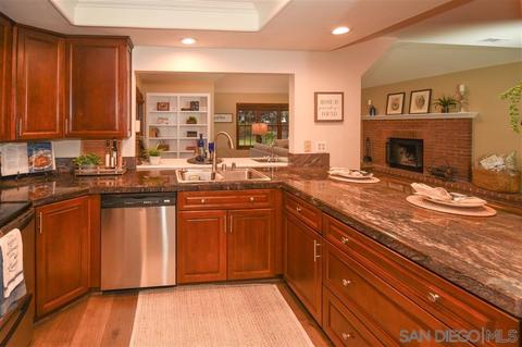 454 Jolina, Encinitas, CA 92024 photo 6