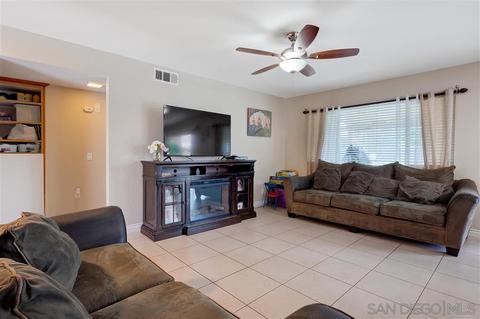 1263 Marjorie Pl, Escondido, CA 92027 photo 7