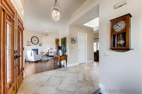 1026 Ash St, Ramona, CA 92065 photo 3