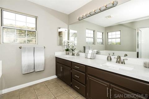 10014 Vista Parque, Lakeside, CA 92040 photo 17