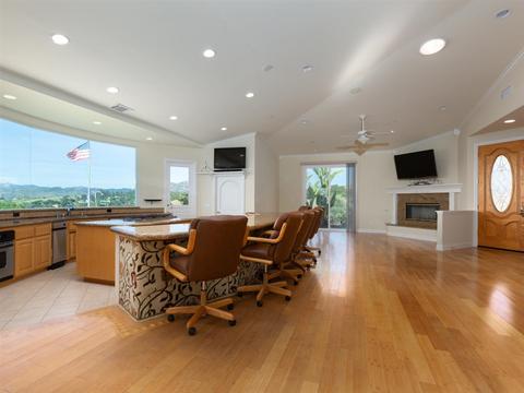 1055 N Stage Coach Ln, Fallbrook, CA 92028 photo 8