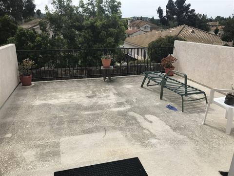 5779 Dartmoor Cir, Oceanside, CA 92057 photo 4