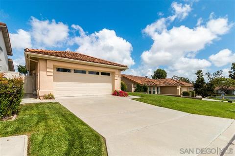 1994 Stonecrest Ct, Vista, CA 92081 photo 4