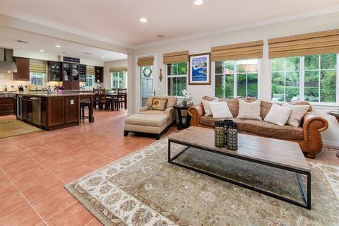 6984 Ammonite Pl, Carlsbad, CA 92009 photo 4