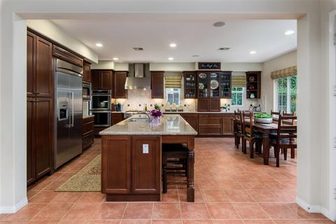 6984 Ammonite Pl, Carlsbad, CA 92009 photo 2