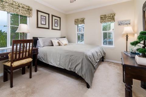 6984 Ammonite Pl, Carlsbad, CA 92009 photo 10