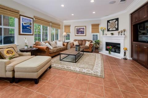 6984 Ammonite Pl, Carlsbad, CA 92009 photo 3