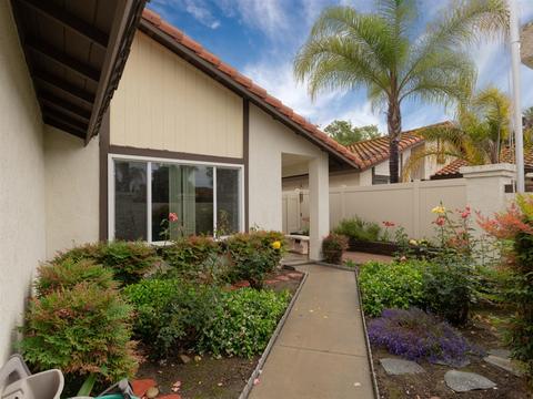 274 Manzanita Dr, Oceanside, CA 92057 photo 5