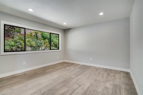 7683 Caminito Coromandel, La Jolla, CA 92037 photo 21