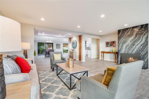 7683 Caminito Coromandel, La Jolla, CA 92037 photo 14