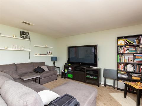 203 Monroe St, Oceanside, CA 92057 photo 3