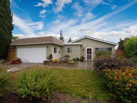 203 Monroe St, Oceanside, CA 92057 photo 1
