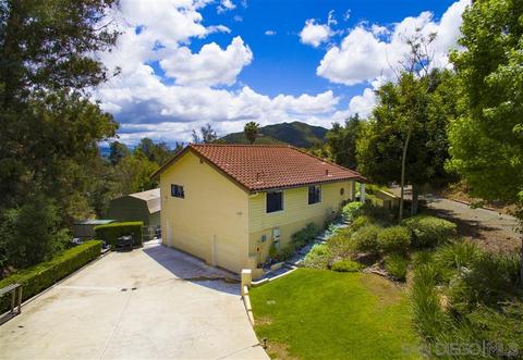2720 Circle Dr, Escondido, CA 92029 photo 21