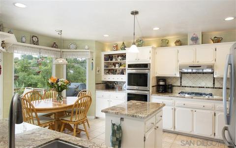 2720 Circle Dr, Escondido, CA 92029 photo 7