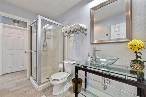 1574 Corte De Mija, Oceanside, CA 92056 photo 12
