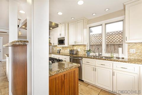 340 I Ave, Coronado, CA 92118 photo 8