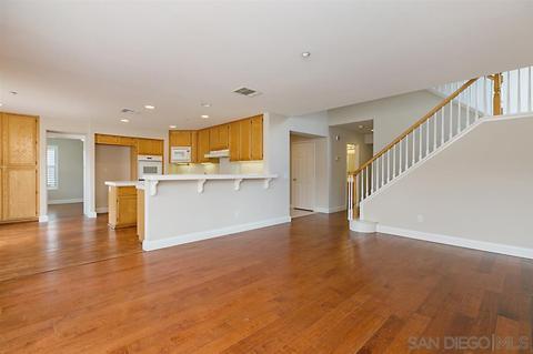10143 Challenger Cir, Spring Valley, CA 91978 photo 9