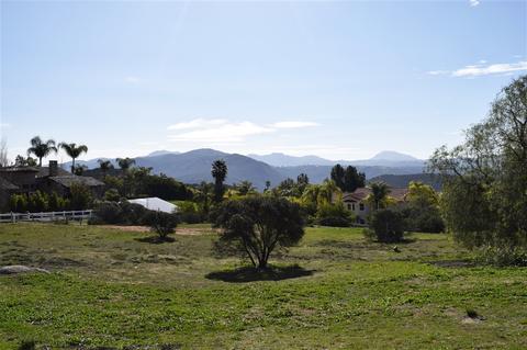 2122 Corte Plata Espuela, Alpine, CA 91901 photo 5