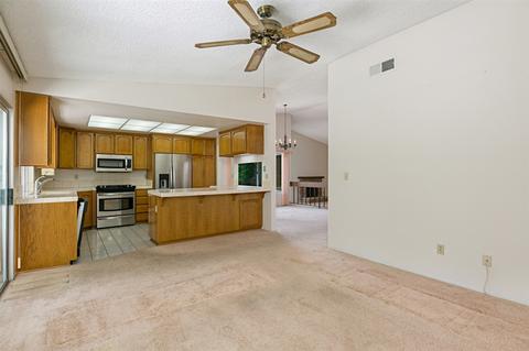 1185 Lostinda St, El Cajon, CA 92019 photo 12