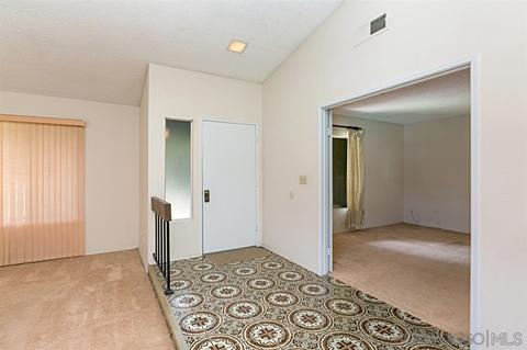 1185 Lostinda St, El Cajon, CA 92019 photo 6